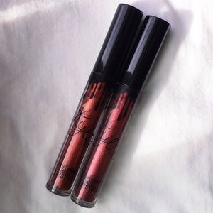 2 Kylie Lipsticks